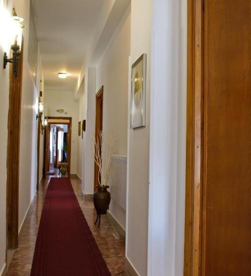 膳宿费 Olivarooms