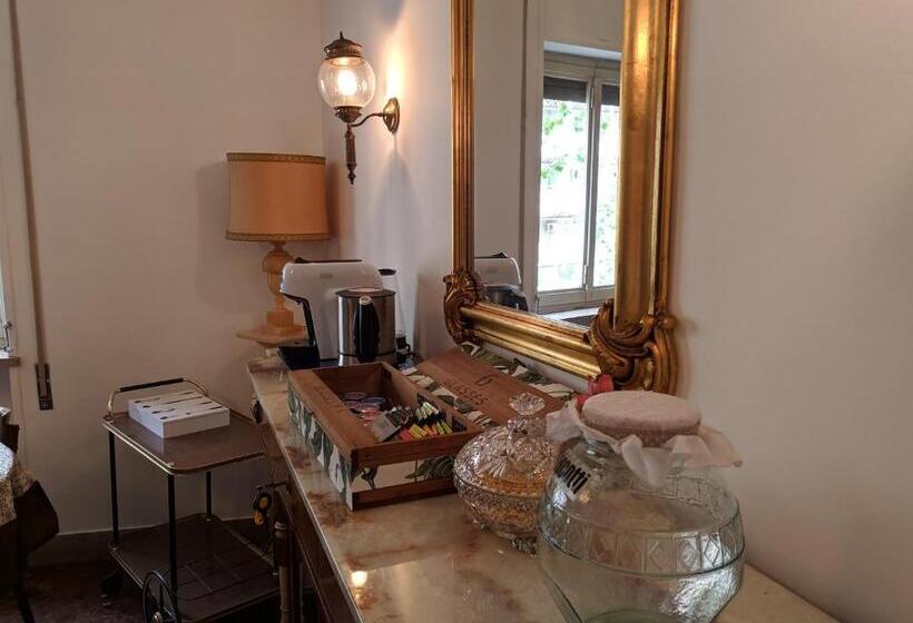 膳宿费 Olivarooms