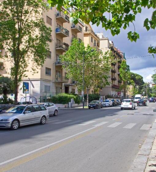 膳宿费 Olivarooms