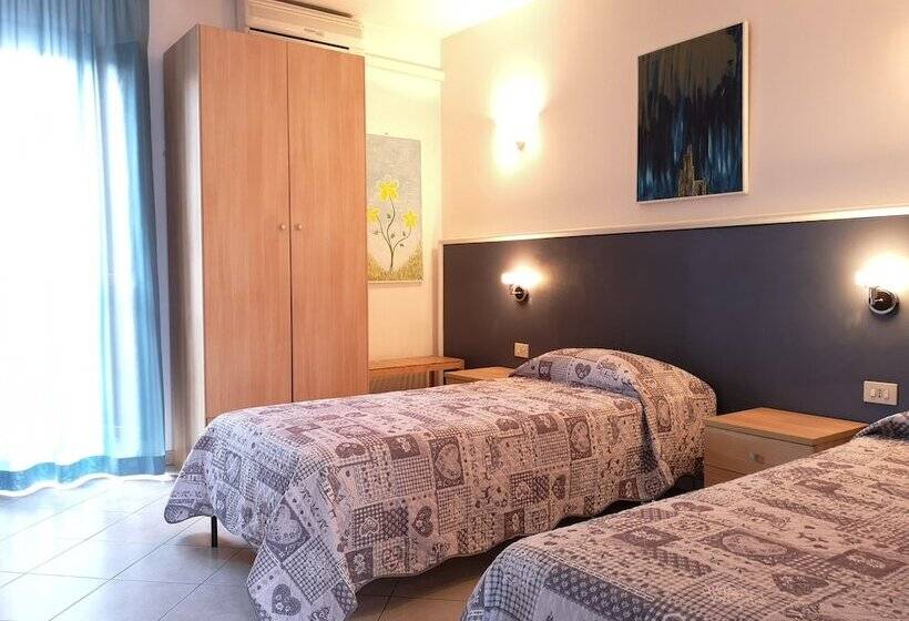 ペンション Torino Guest House