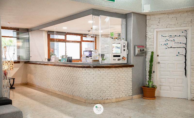 Apartamentos Palm Beach Carihuela