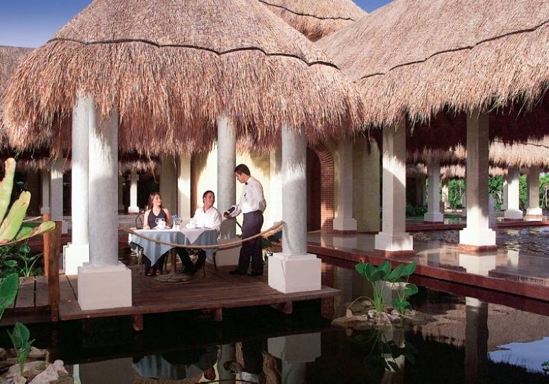 Grand Palladium Colonial Resort & Spa - All Inclusive