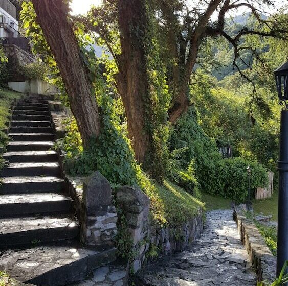 여관 Selva Montana