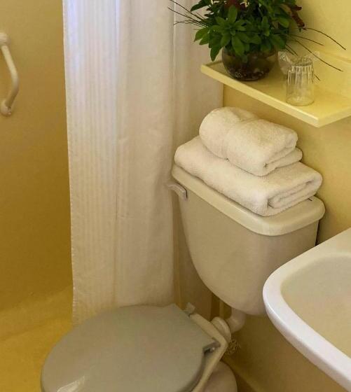 فندق فئة نجمة واحدة Truyaca