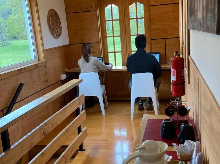 فندق فئة نجمة واحدة Truyaca