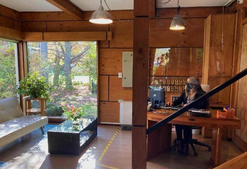 فندق فئة نجمة واحدة Truyaca