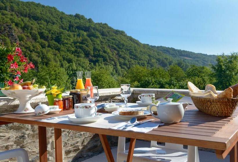 בית מלון כפרי Logis Hôtels   Hostellerie Des Lauriers   Hôtel Et Restaurant