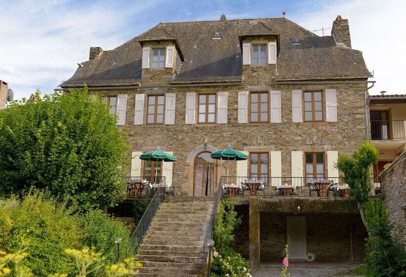 ホテル Logis Hôtels   Hostellerie Des Lauriers   Hôtel Et Restaurant