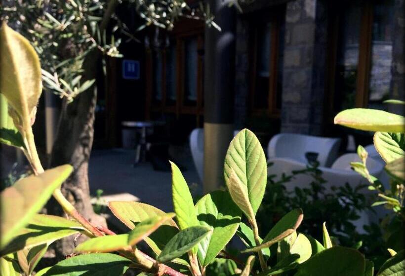 호텔 Abadia Del Pirineo