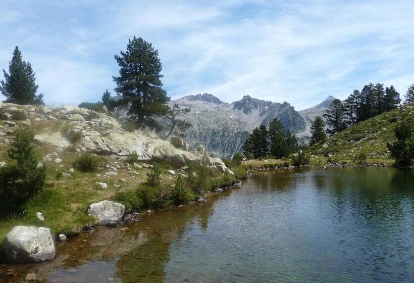 호텔 Abadia Del Pirineo