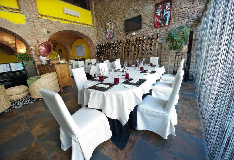 فندق Albergo Cavallino