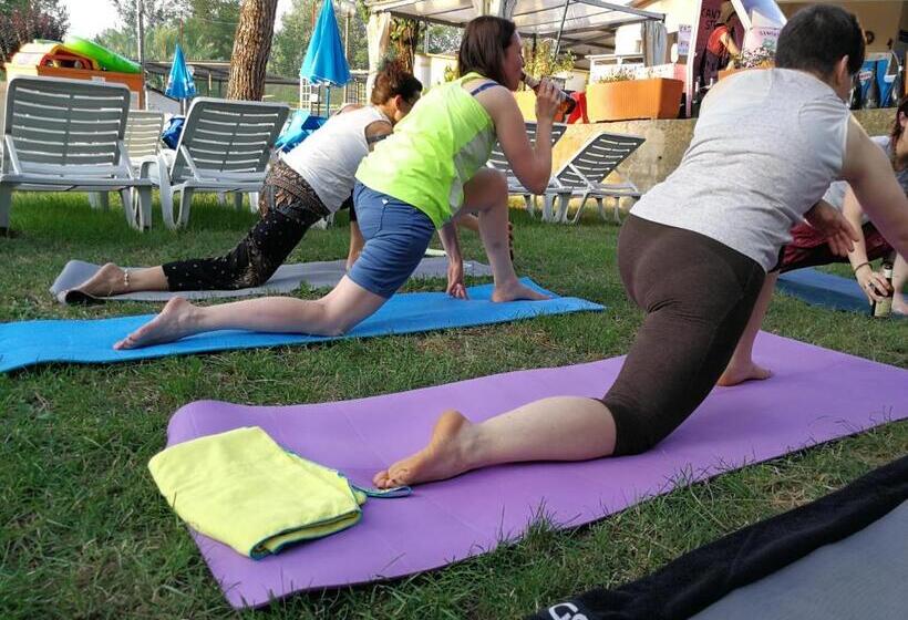 ホテル Albergo Nuovo Gianduia