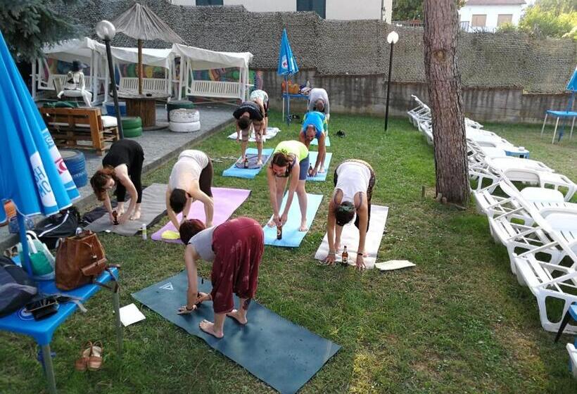 ホテル Albergo Nuovo Gianduia