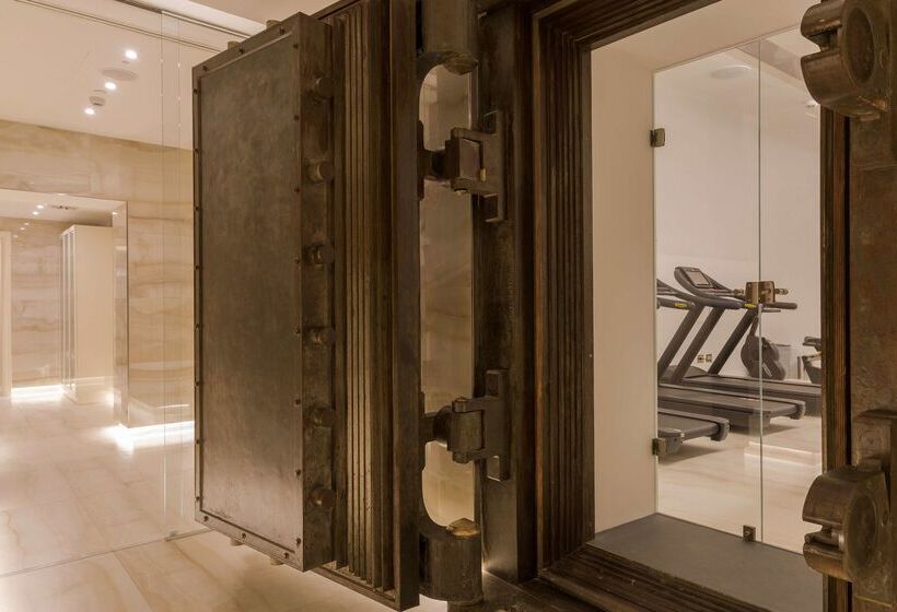 Aleph Rome Hotel Curio Collection By Hilton