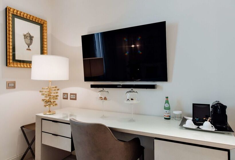 Aleph Rome Hotel Curio Collection By Hilton