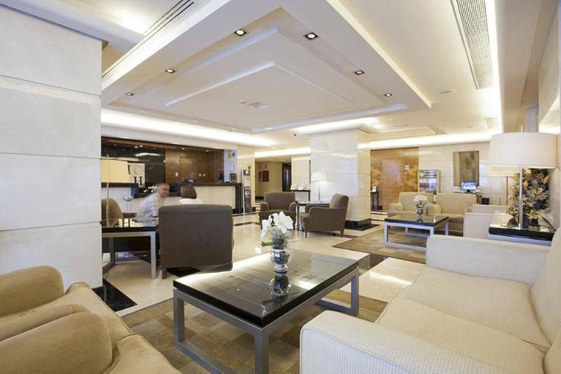 هتل Andalucia Center