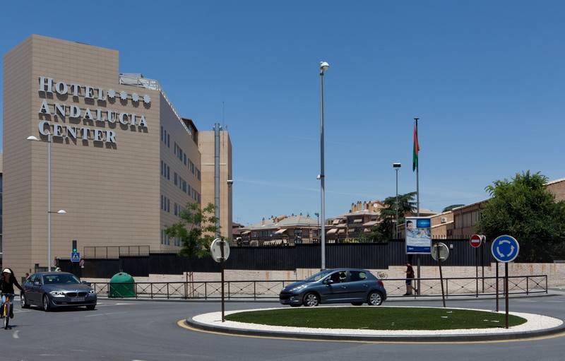 هتل Andalucia Center