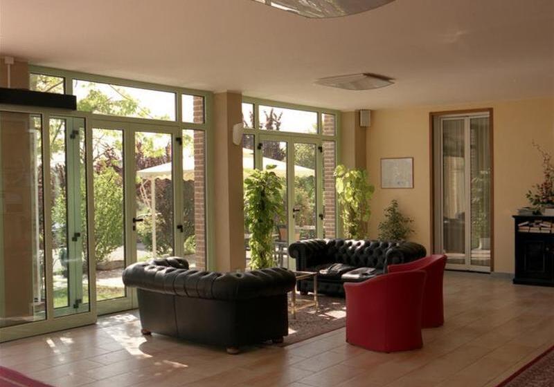 酒店 Ariotto Village