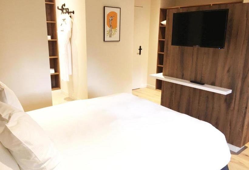 Отель Aux Terrasses