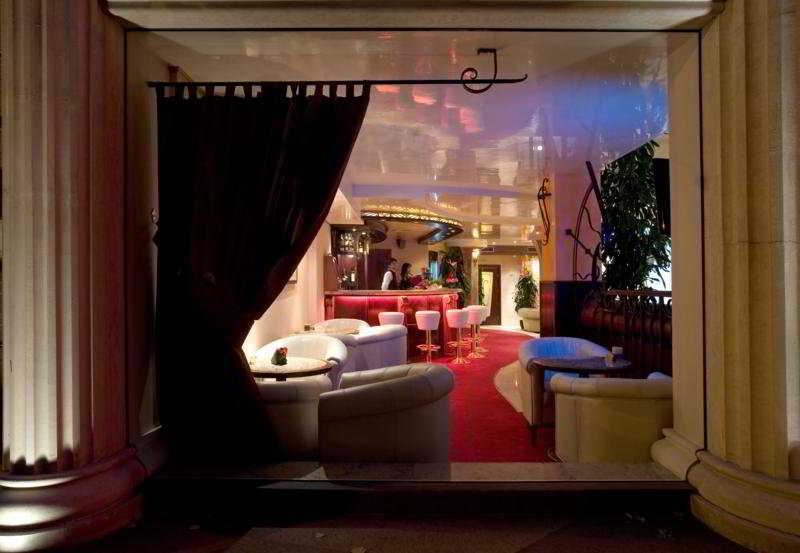 בית מלון כפרי Capitol