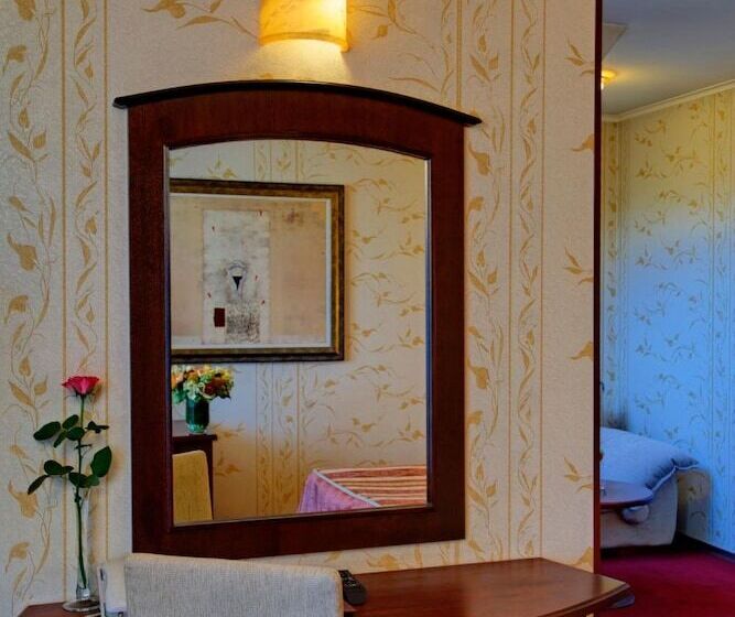 בית מלון כפרי Capitol