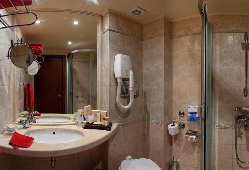 בית מלון כפרי Capitol