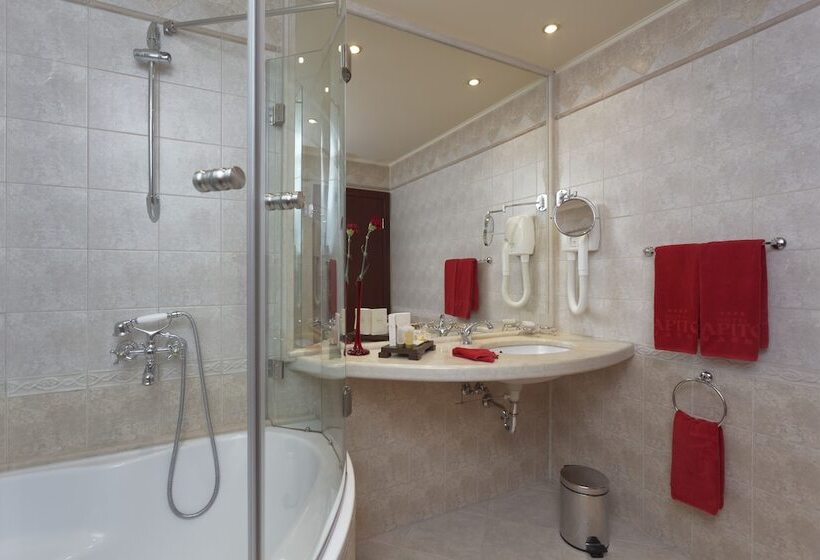 בית מלון כפרי Capitol