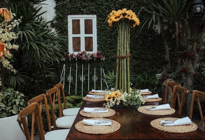 ホテル Casa García