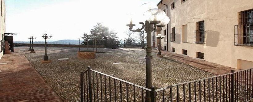 فندق Castello Di Cortanze