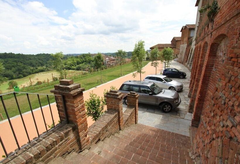 فندق Castello Di Cortanze