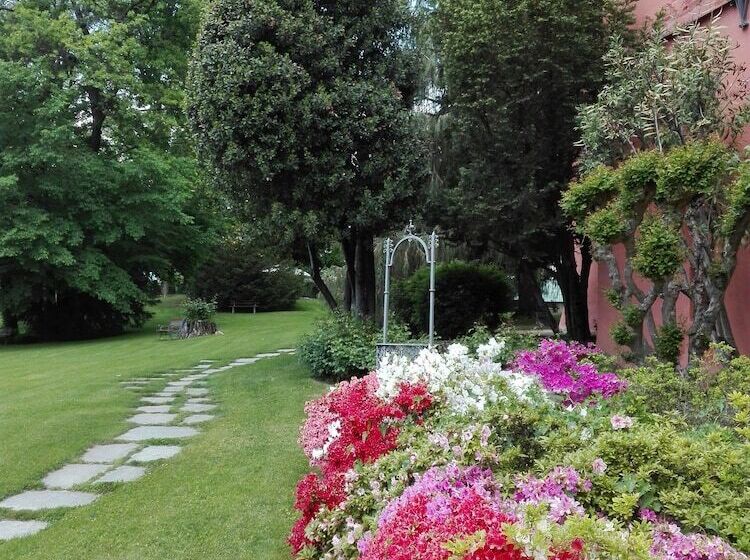 ホテル Castello Rosso