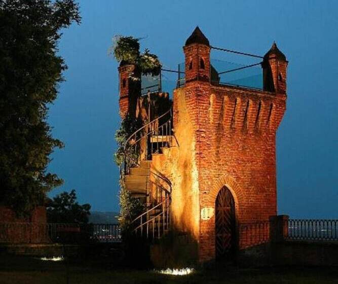 ホテル Castello Rosso