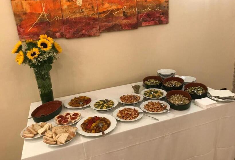 فندق Albergo Castiglione Langhe