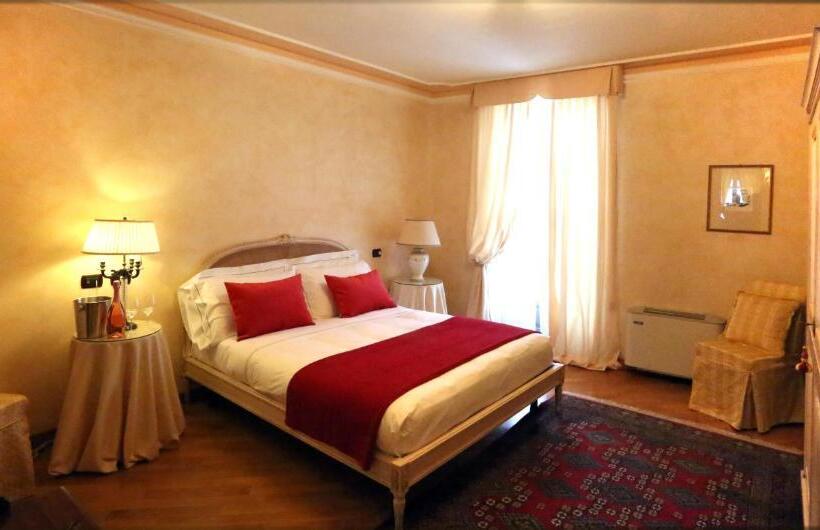 فندق Albergo Castiglione Langhe