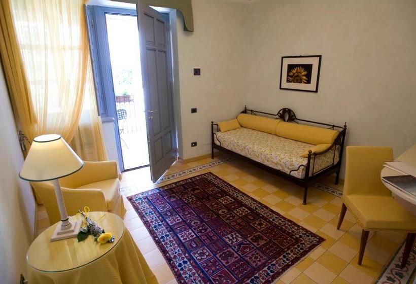 فندق Albergo Castiglione Langhe