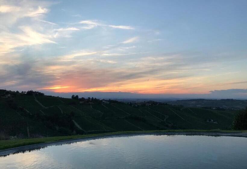 فندق Albergo Castiglione Langhe