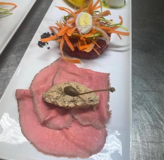 فندق Albergo Castiglione Langhe