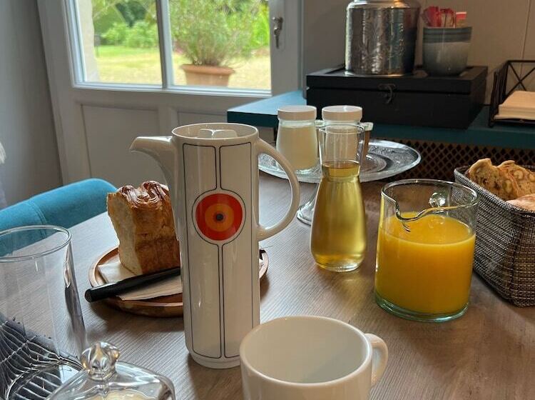 ホテル Chambres D Hôtes & Spa Les Perce Neige