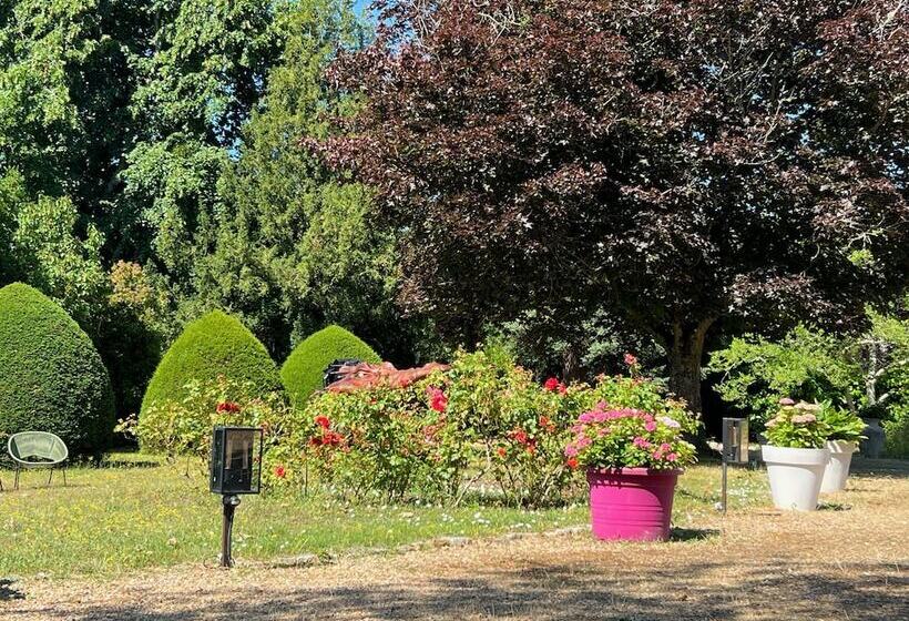 ホテル Chambres D Hôtes & Spa Les Perce Neige