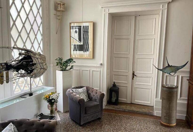 ホテル Chambres D Hôtes & Spa Les Perce Neige