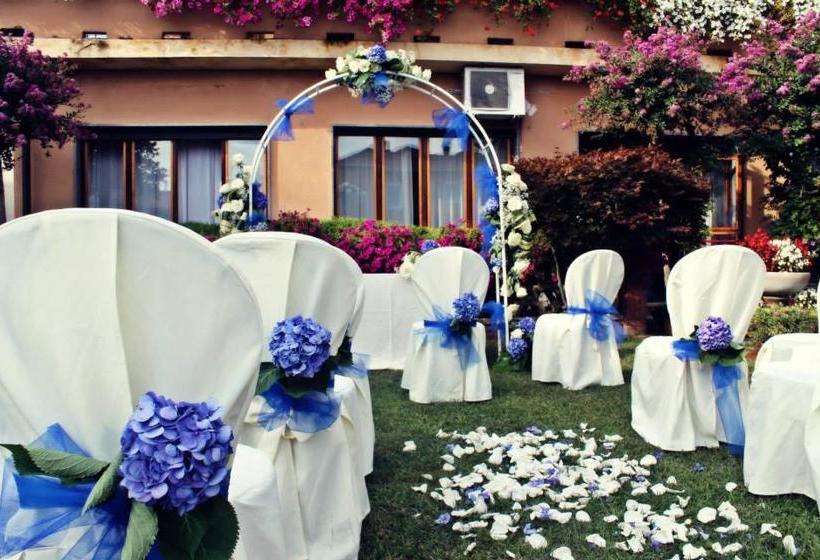 בית מלון כפרי Affitta Camere Il Commercio