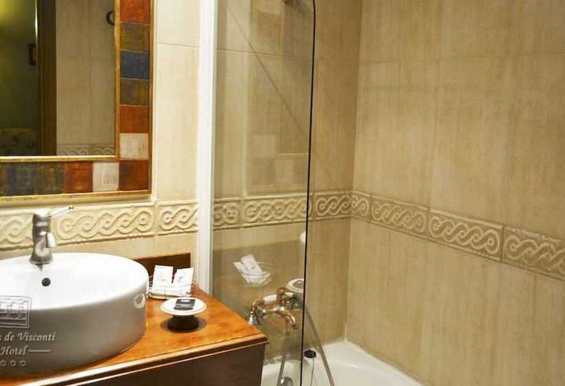 هتل Condes De Visconti
