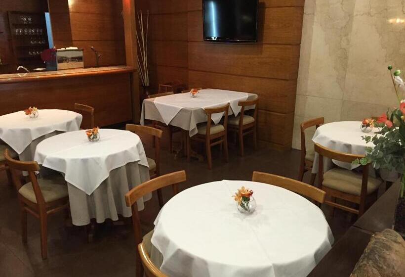 هتل Crystal Palace