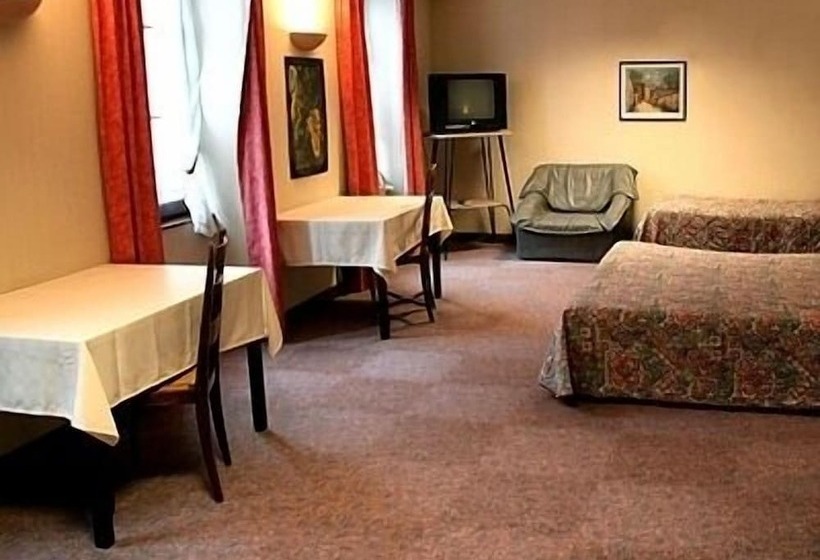 Отель De La Paix