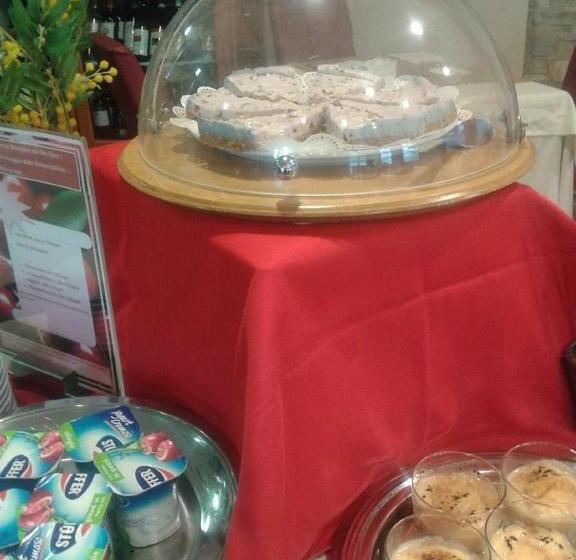 Отель Des Alpes