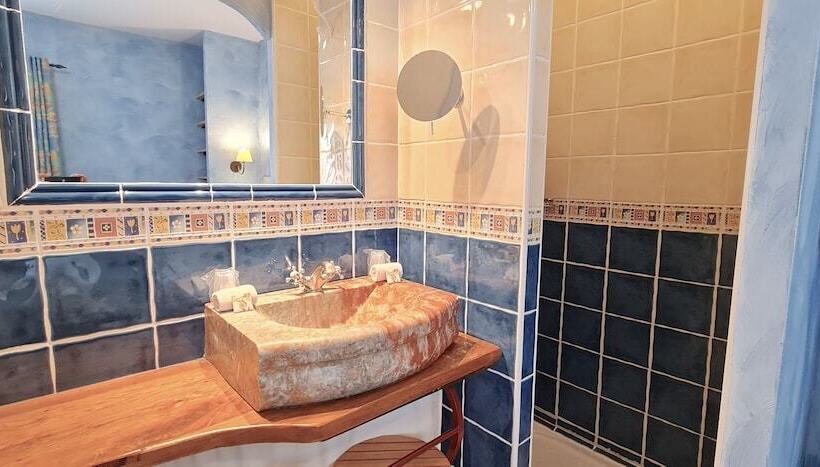 בית מלון כפרי Du Mas