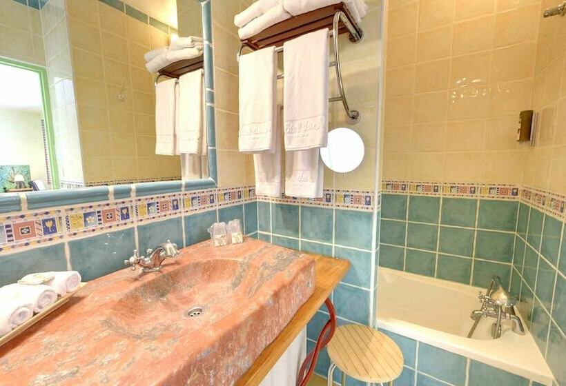 בית מלון כפרי Du Mas