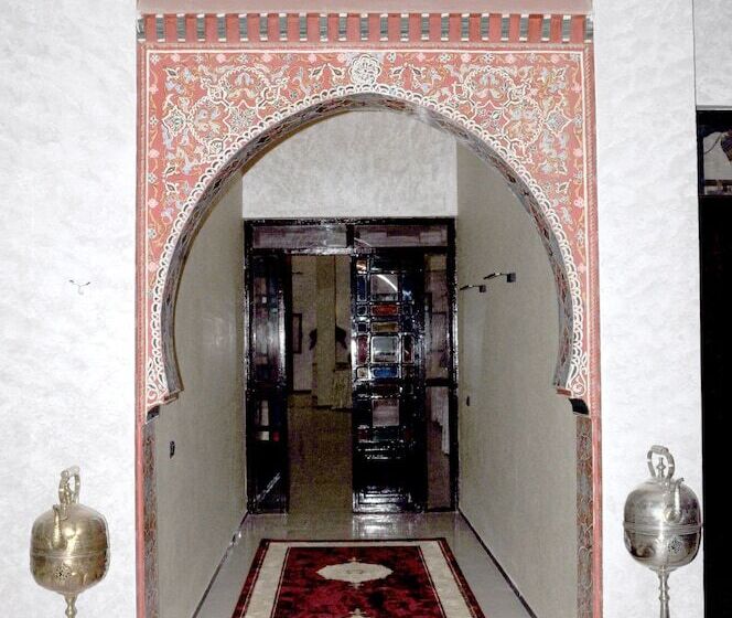 هتل Erfoud Palace