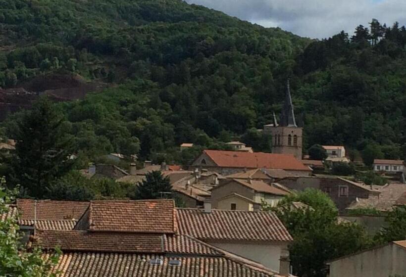 호텔 Et Appartements Les Platanes