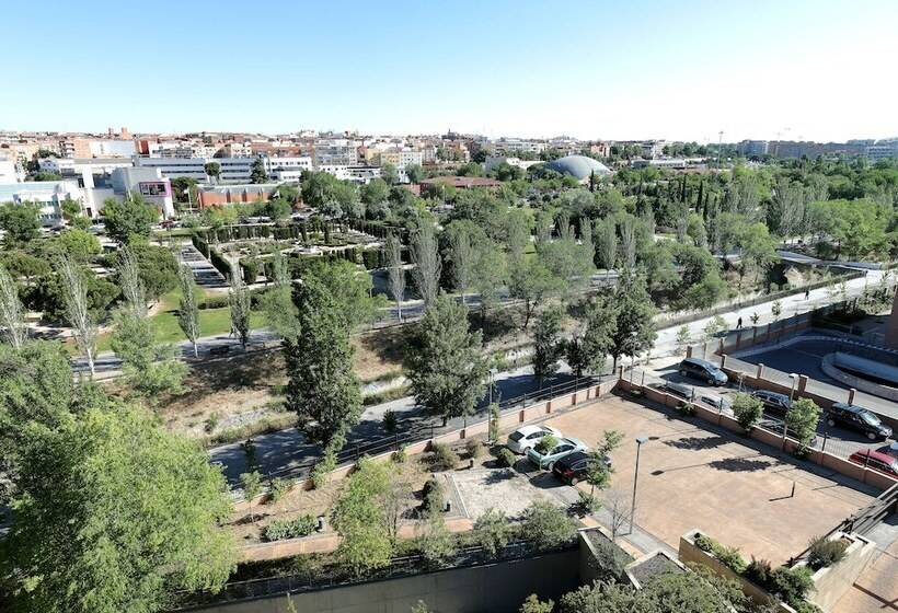 هتل Eurostars Gran Madrid